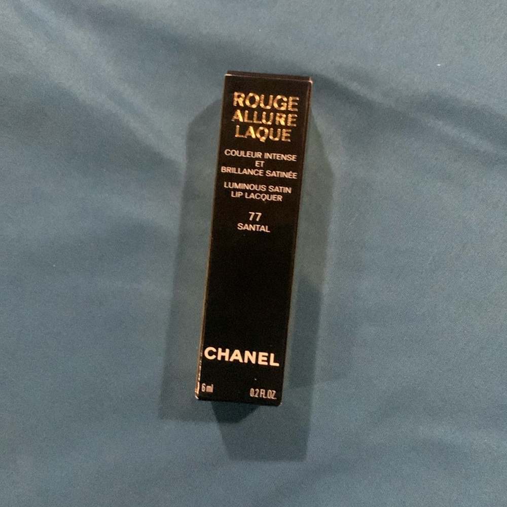🆕 Chanel - Rouge Allure Laque #77 Santal